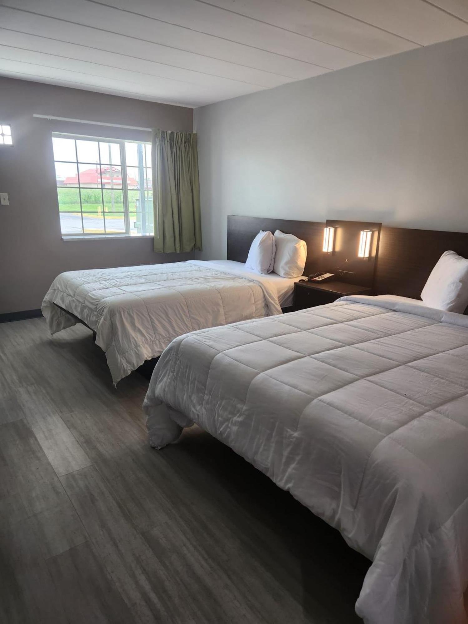 Royal Inn Hotel อินเดียนาโพลิส ภายนอก รูปภาพ